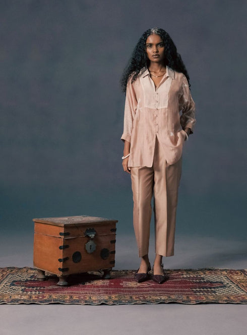 Resonance mocha mousse shirt with pants