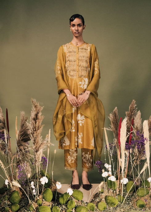 Resonance moss green discharge print embroidered tunic set