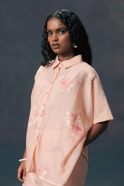 Resonance old rose shirt with straight pants