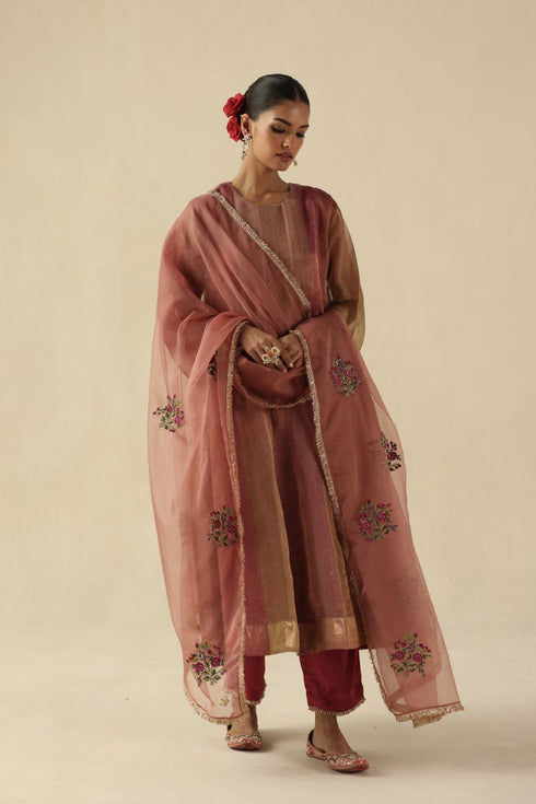 Rimjhim peach kurta set