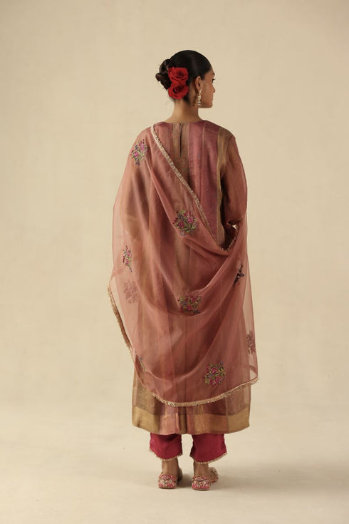 Rimjhim peach kurta set