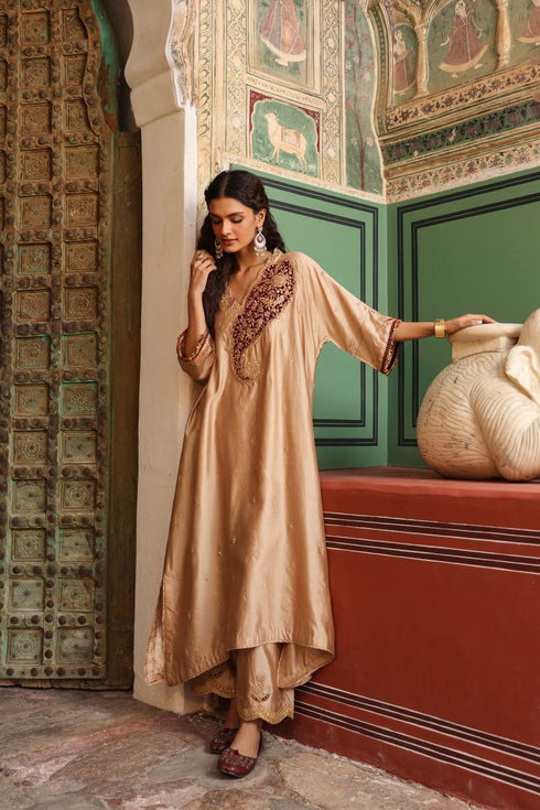 Riwayat ivory and maroon kaftan set