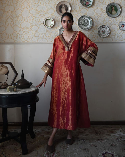 Roshnee waheeda red kaftan