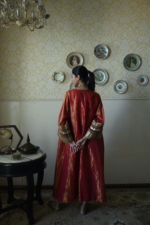 Roshnee waheeda red kaftan