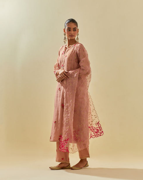Rukmini pink kurta set