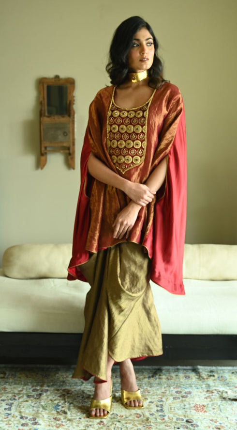 Rumi red begum cape