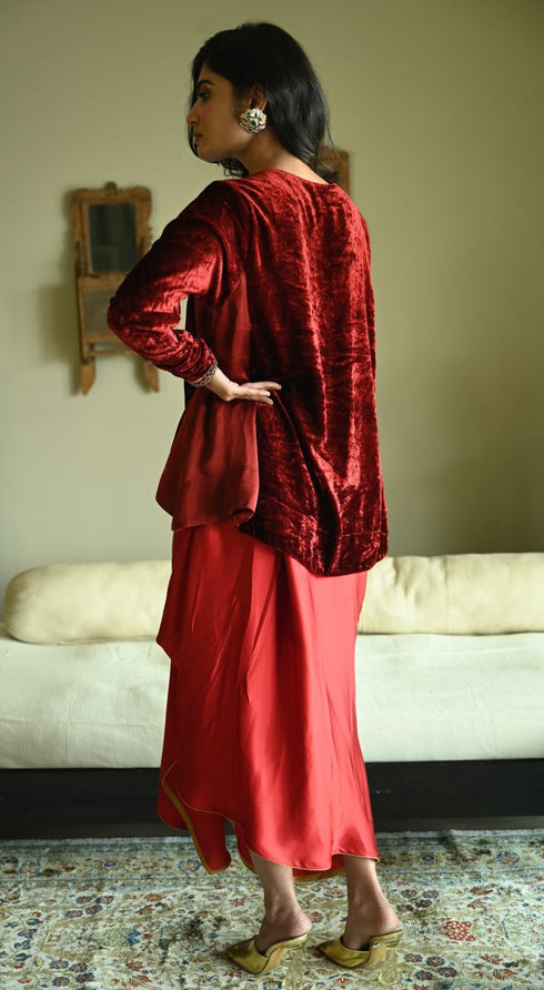 Rumi red churi shabana top