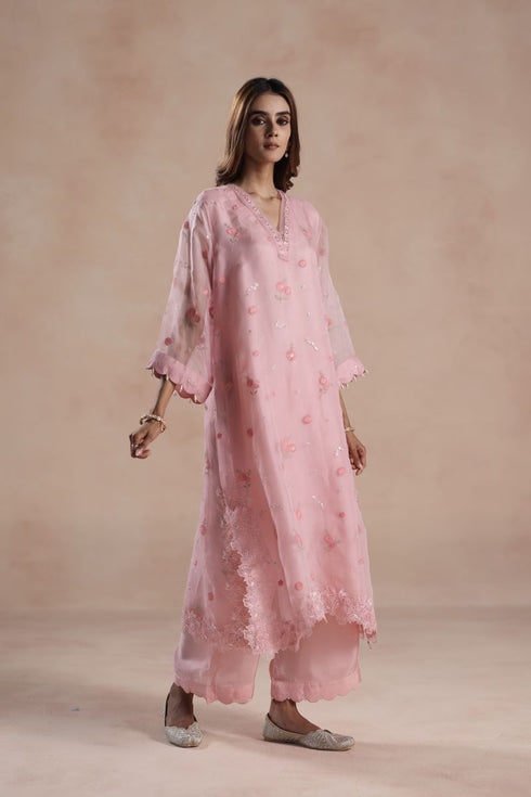 Sareena pink kurta set