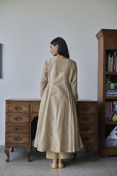 Seher naaz anarkali set