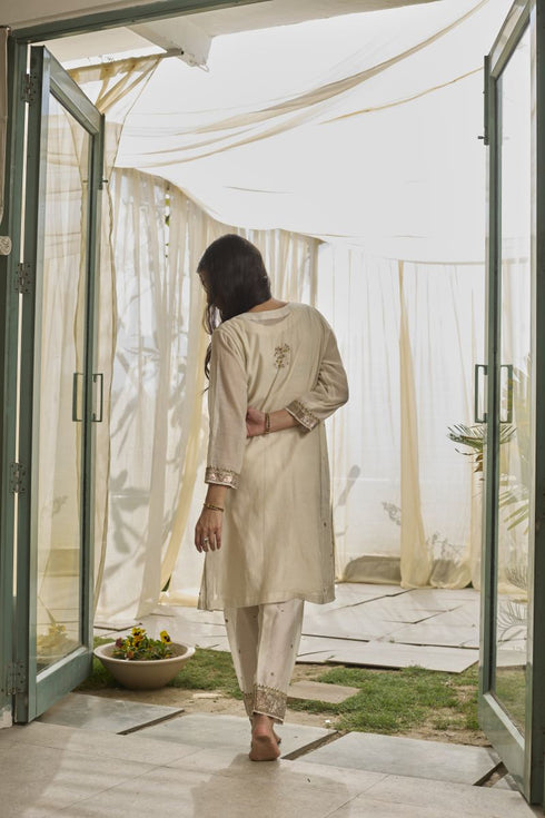 Seher nazm kurta set