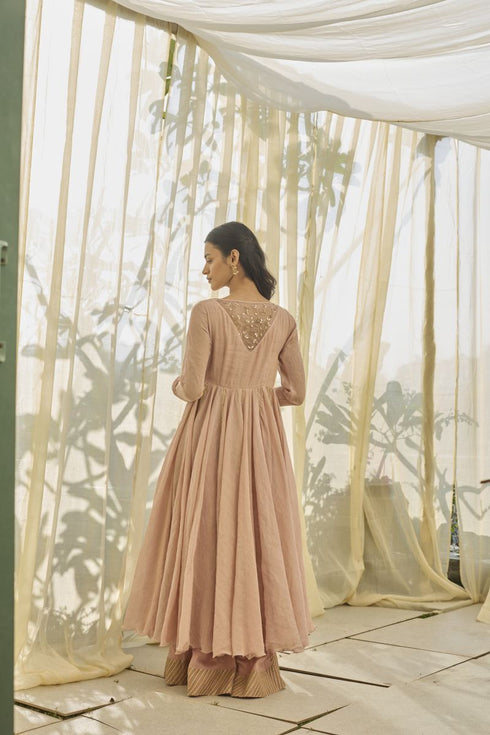Seher niyaz anarkali set