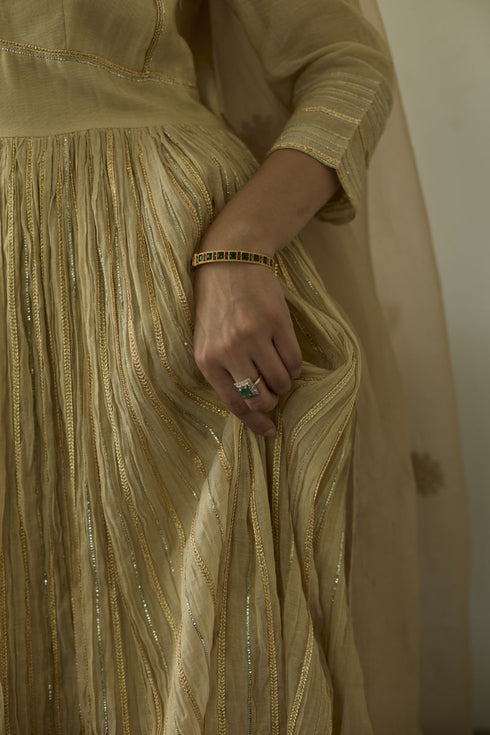 Seher raabta anarkali set