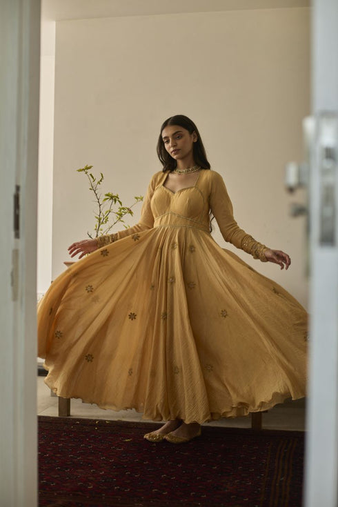 Seher savi anarkali set