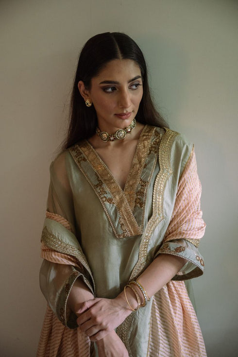 Shalimar Bagh sage green waahida kaftan