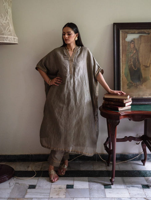 Shalimar bagh richa sage green kaftan with pants