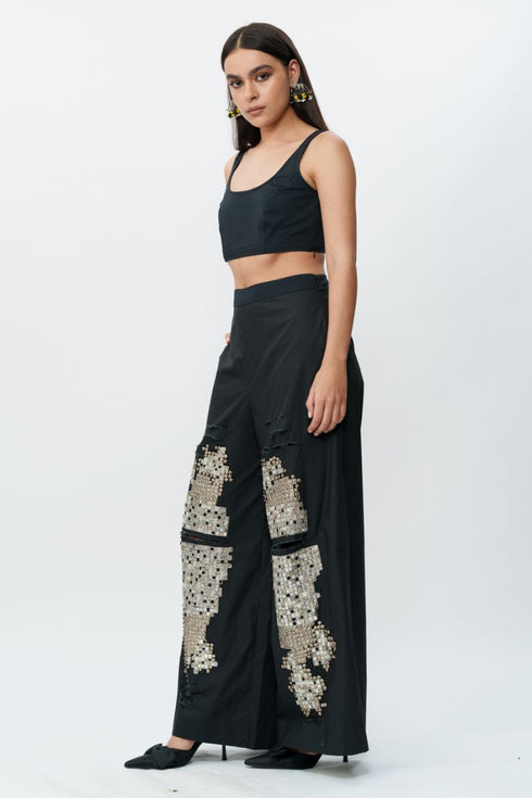 Shredded black cotton pants with mirrorwork