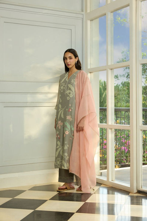 Slate thread embroidered kurta set