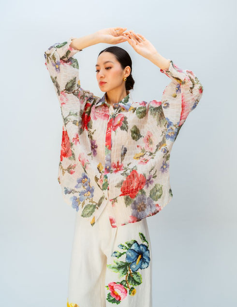 Soft illusion shirt