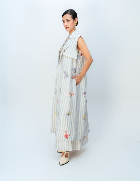 Sugar veil trench coat