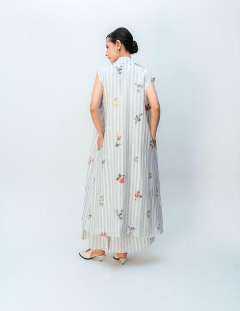 Sugar veil trench coat