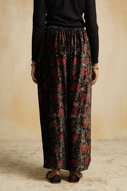 Suroor indigo ijar pants