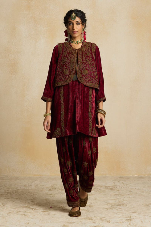 Suroor pink heavy salwar
