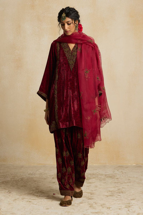Suroor pink heavy salwar