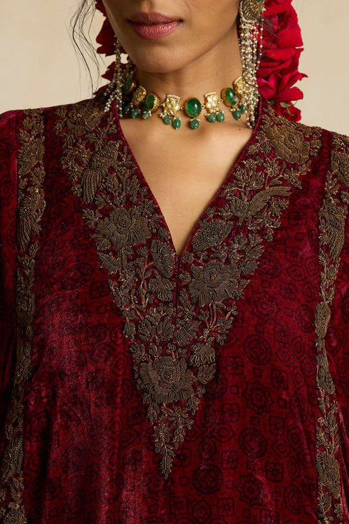 Suroor pink short phiran kurta