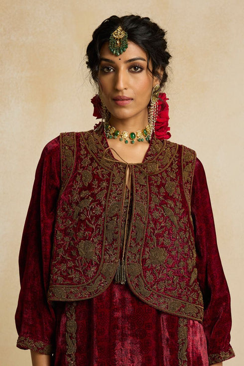 Suroor pink waistcoat