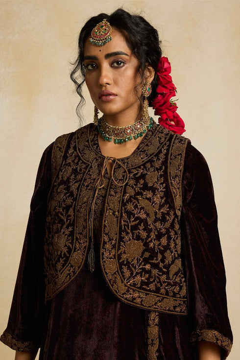 Suroor wine waistcoat