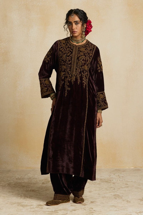 Suroor wine yoke phiran kurta