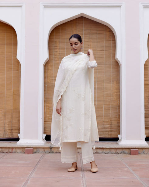 Swan applique kurta set