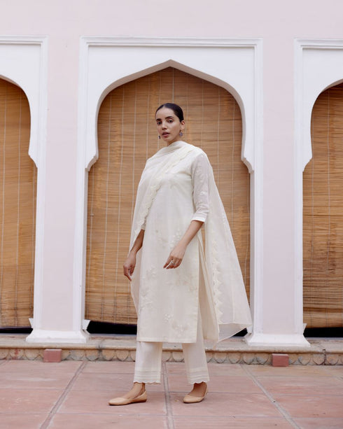 Swan applique kurta set