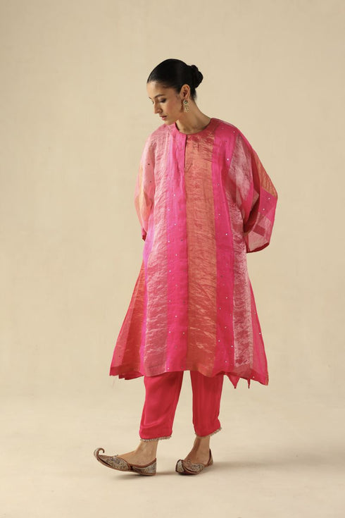 Tabeer fuchsia pink kurta set