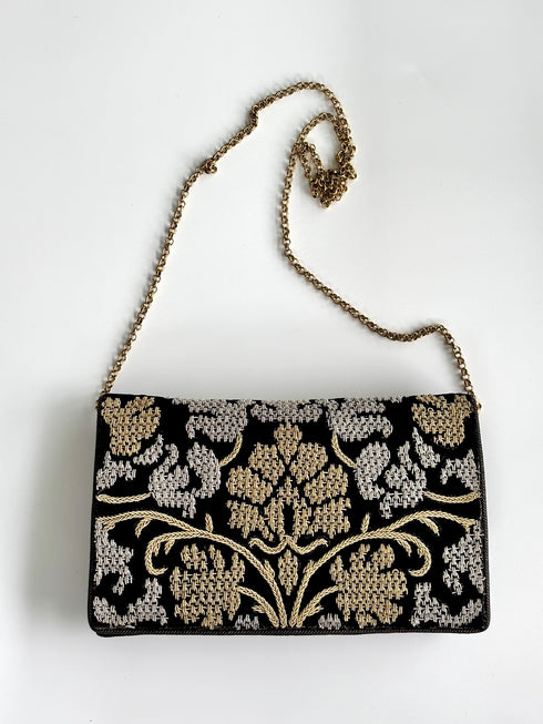 The florella black clutch