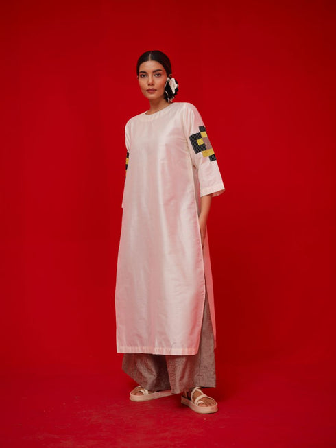 Union ivory, black and yellow tunic