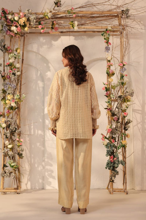 Vaayu beige V neck co-ord set