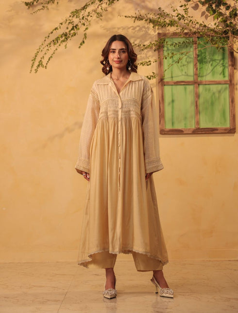 Vaayu beige pintuck collar kurta set