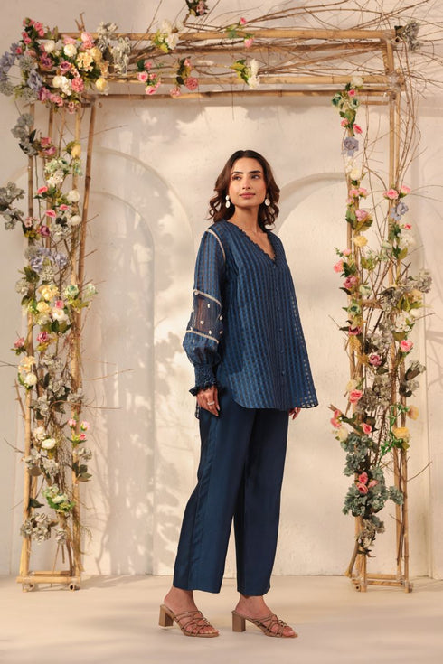 Vaayu dark blue V neck co-ord set