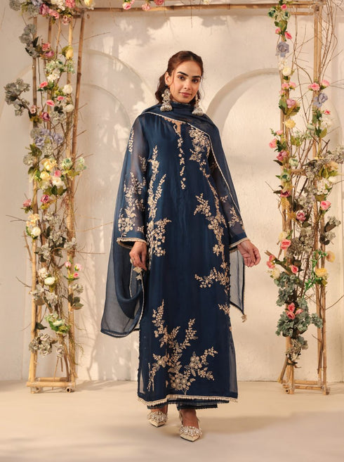 Vaayu dark blue jaal straight kurta set