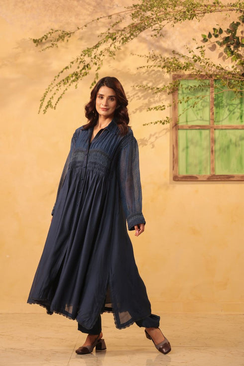 Vaayu dark blue pintuck collar kurta set