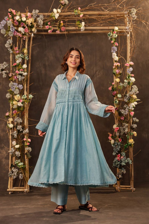 Vaayu light blue pintuck collar kurta set