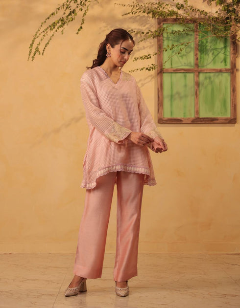 Vaayu light pink applique co-ord set