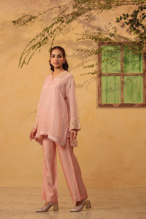 Vaayu light pink applique co-ord set