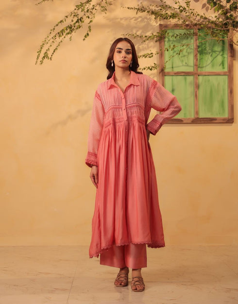 Vaayu pink pintuck collar kurta set