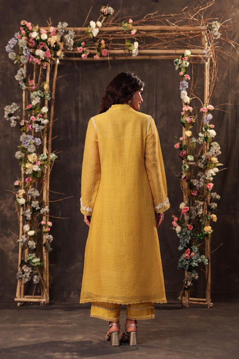 Vaayu yellow tie-up kurta set