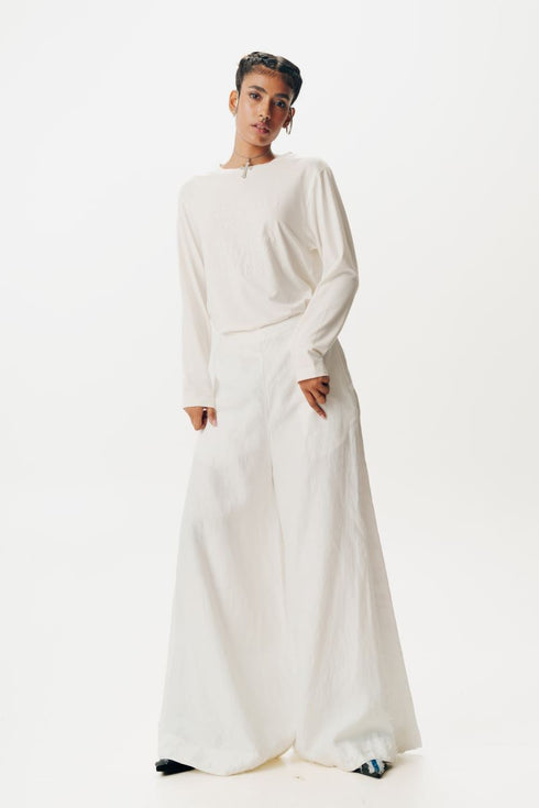 White 3D embossed full sleeve t-shirt