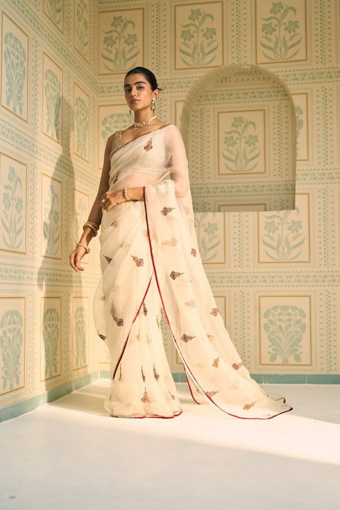 White chavi sari