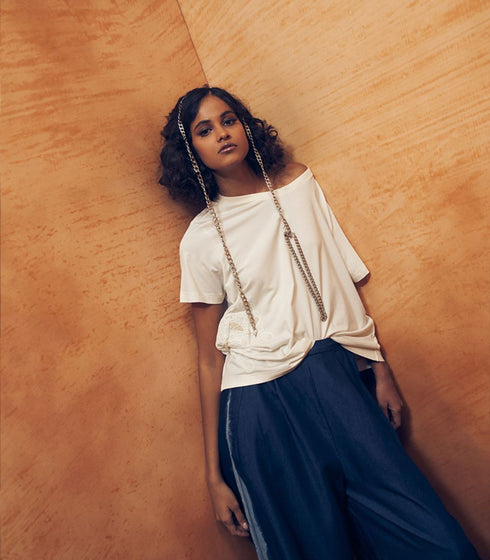 White embroidered half sleeve t-shirt