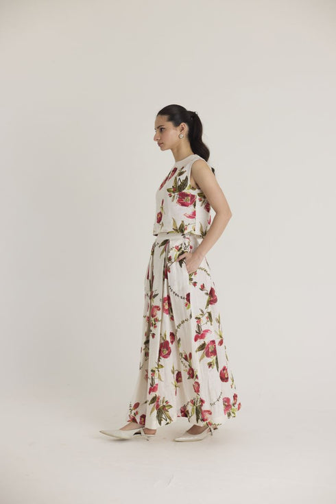 White rosita linen top and skirt set